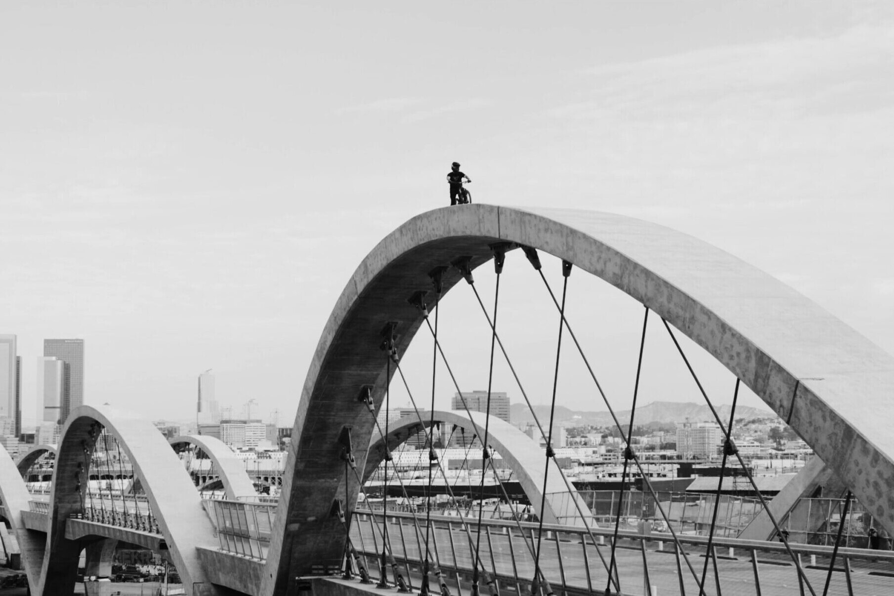 Screenshot Dylan Stark MTB Rider on Bridge